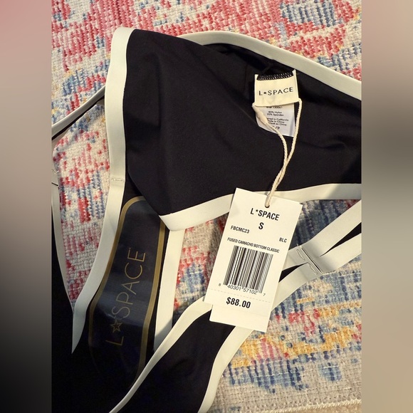NWT L Space Black and White Bikini Set - Picture 5 of 7